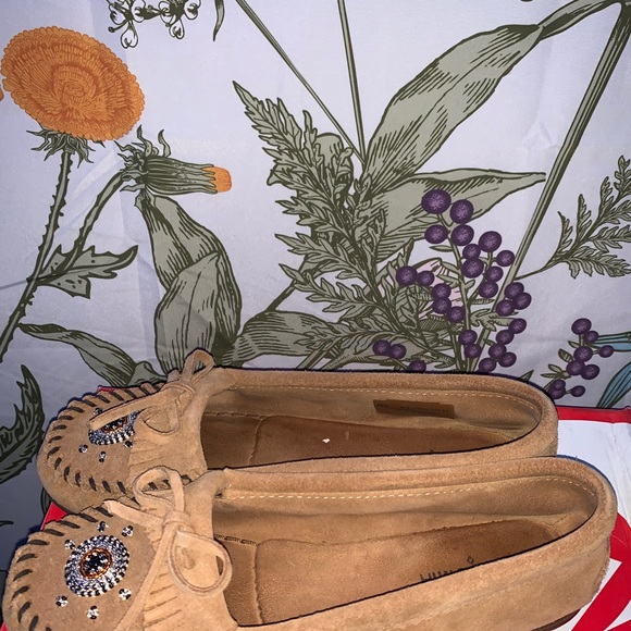 MinneTonka- Me To We Moc - Picture 4 of 5